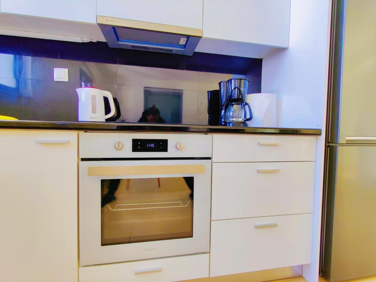 Wsd Rich Apartment Hotel Атина Екстериор снимка